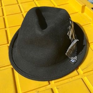 Brand new BLOCK Headwear